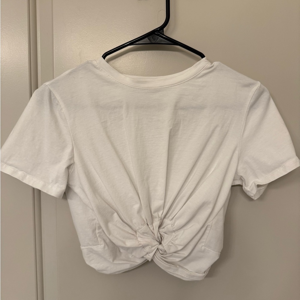 Petal & Pup White Knot-Back Crop Tee